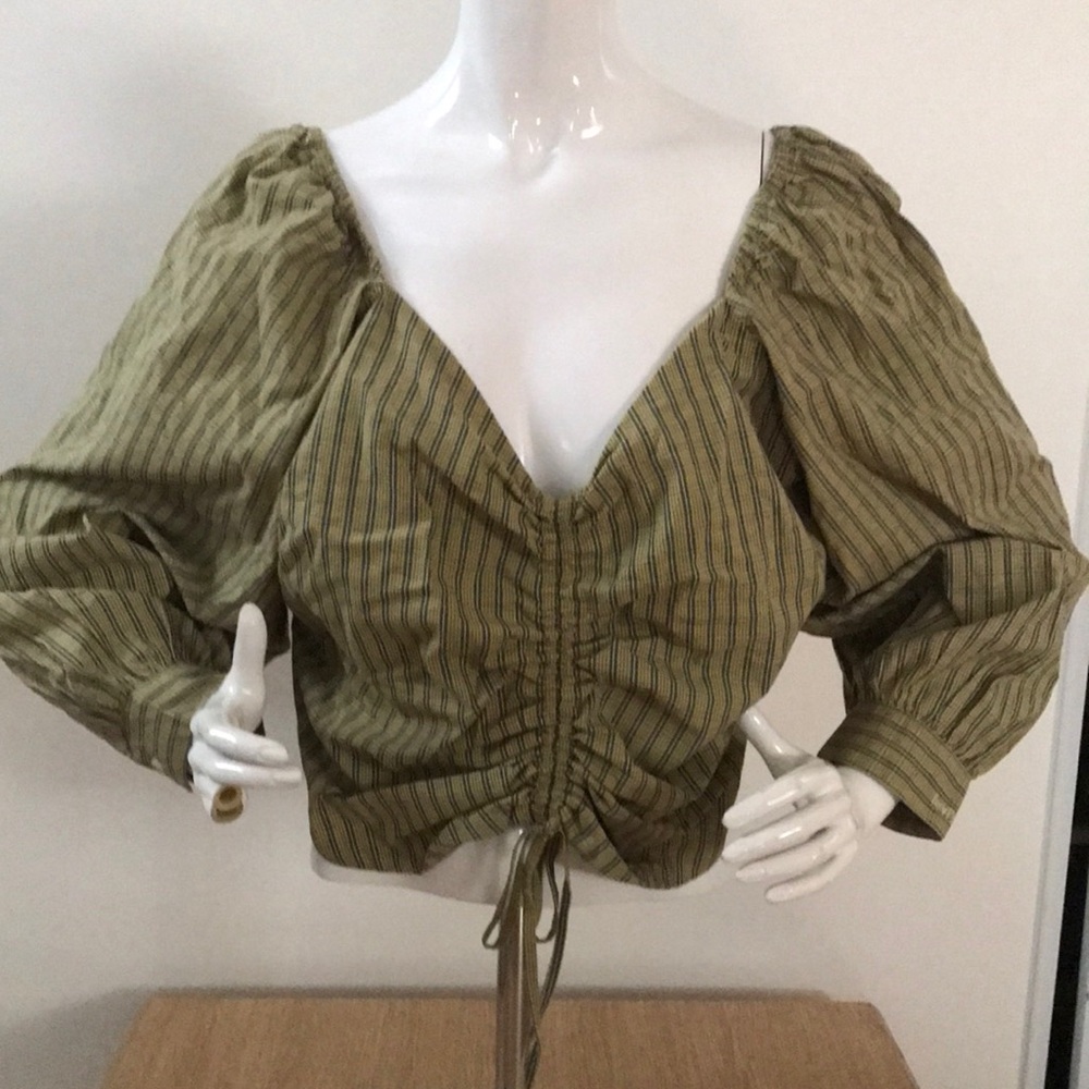 Blouse Levi’s 2X size NWT